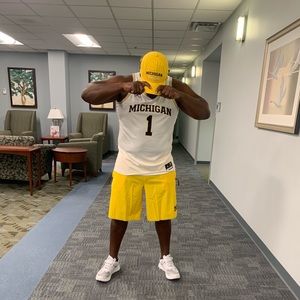 Meet your Posher, L. tyrone